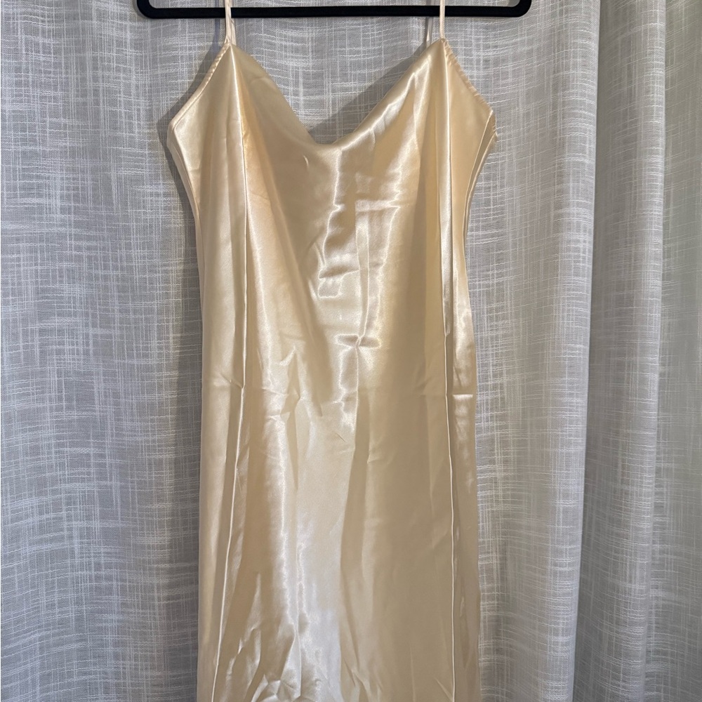 Elegant Pale Yellow Mini Dress With Corset
